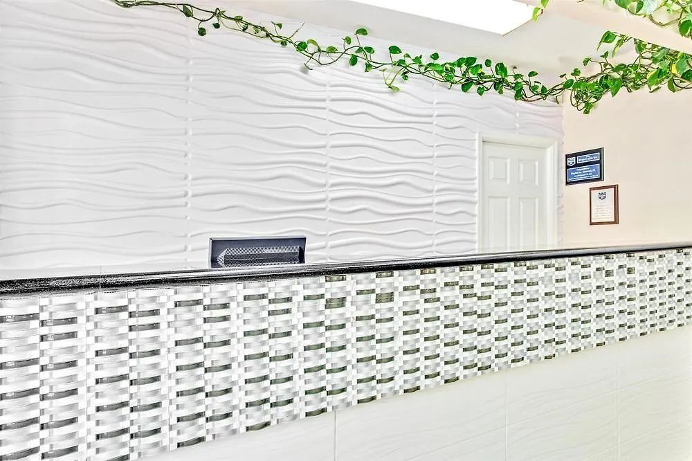 Surestay Hotel By Best Western Sarasota Lido Beach