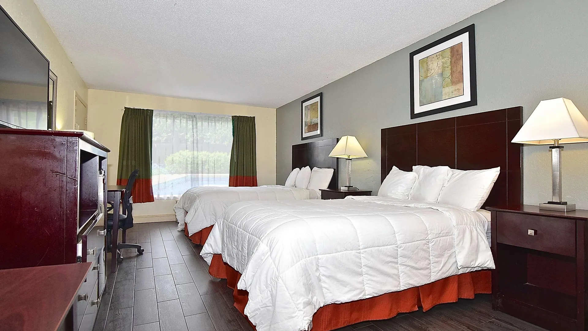 Surestay Hotel By Best Western Sarasota Lido Beach